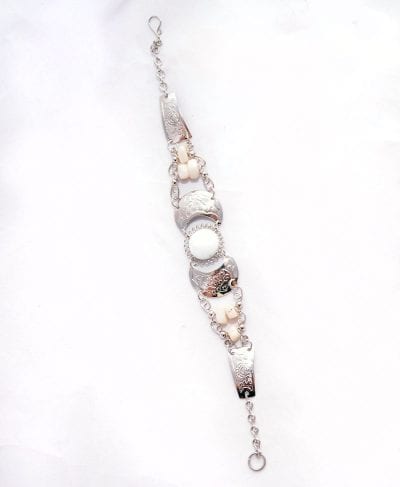 Alternative view of Bracelet made of molten glass (Color choice)