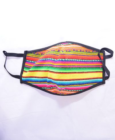 masque artisanal du Pérou