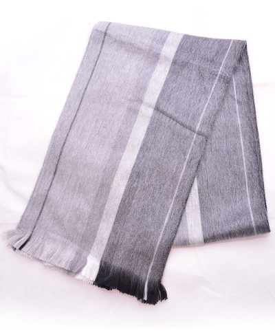 foulard alpaga gris et blanc