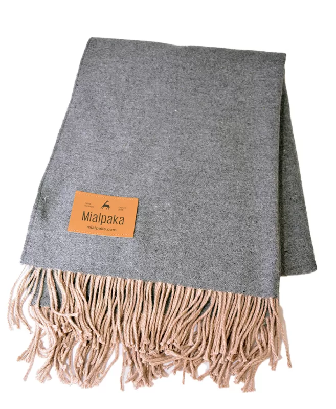 Couverture de laine d'alpaga